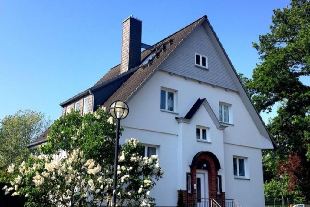Bootshaus/ Holzdeck Lägenhet Rostock Exteriör bild